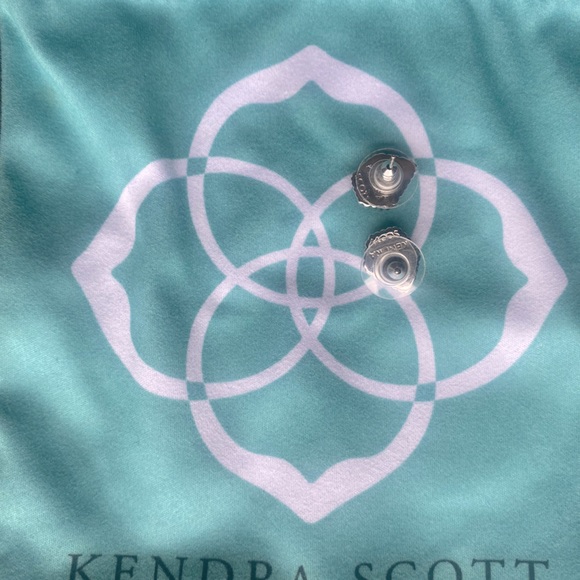 Kendra Scott Tessa Silver Stud Earrings In White - Picture 3 of 5